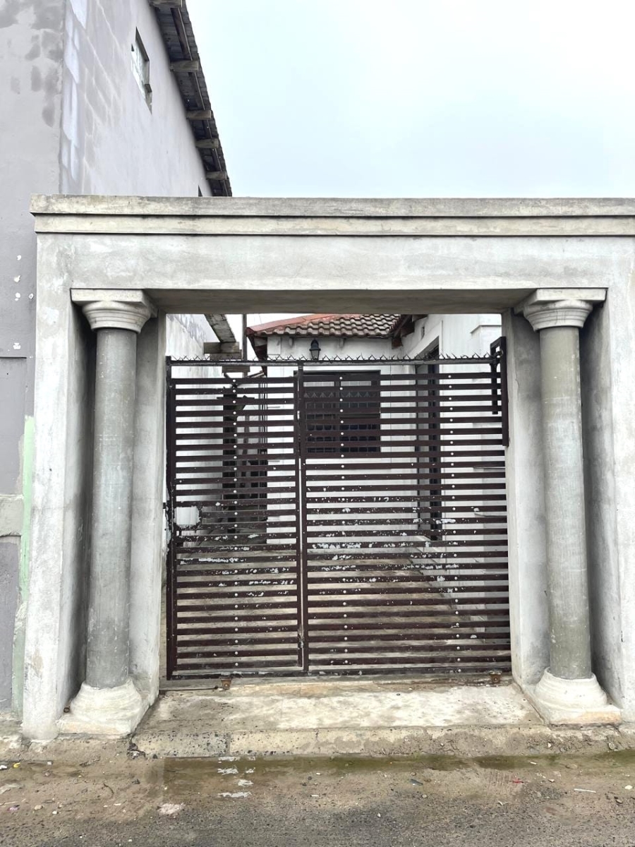 2 Bedroom Property for Sale in Philippi Western Cape